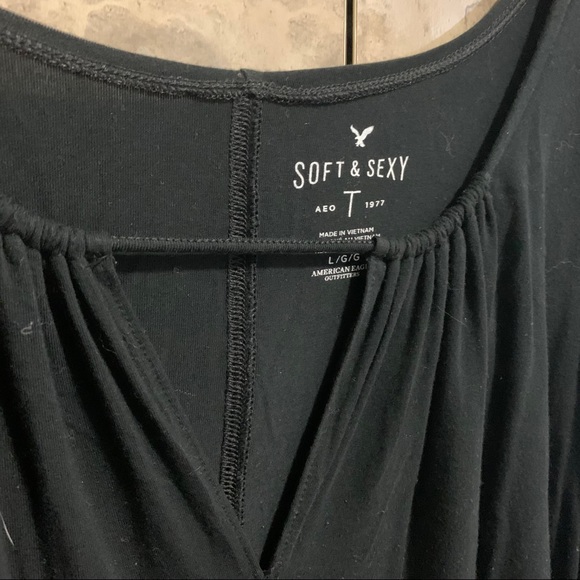 2 for $15‼️ Black Bell Sleeves Top w/ adjustable neckline - Picture 3 of 6